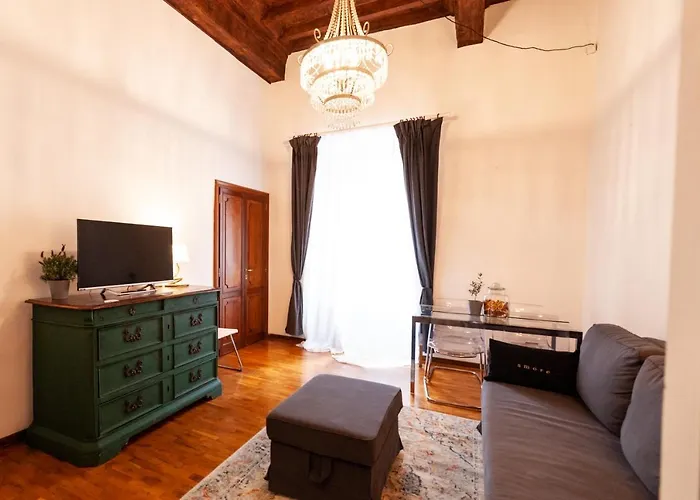 S Bramante Apartment *
